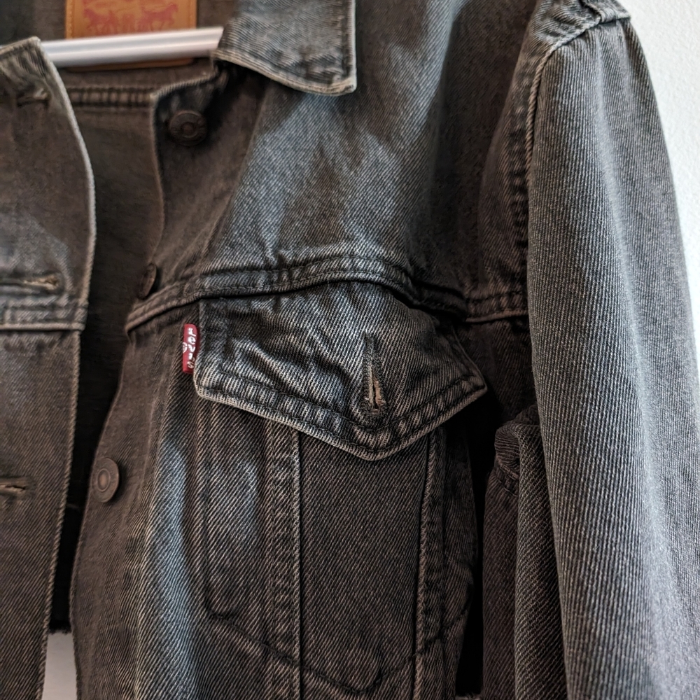 LEVI'S - Ultra Cropped Jacket - Picture 2 of 7